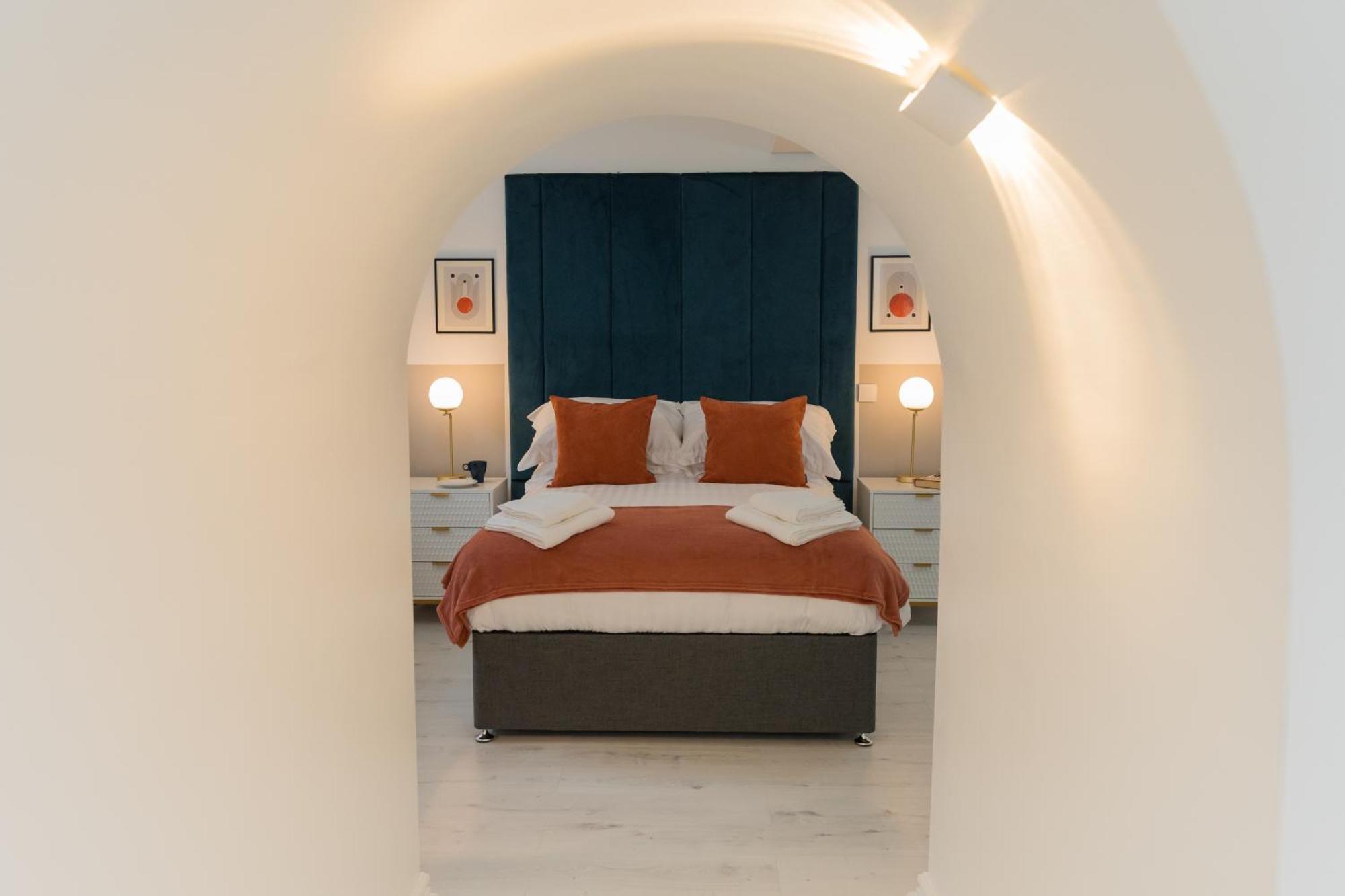 Luxurious 2 Bed Birmingham House Free Parking - Sleeps 6 Apartment Exterior photo