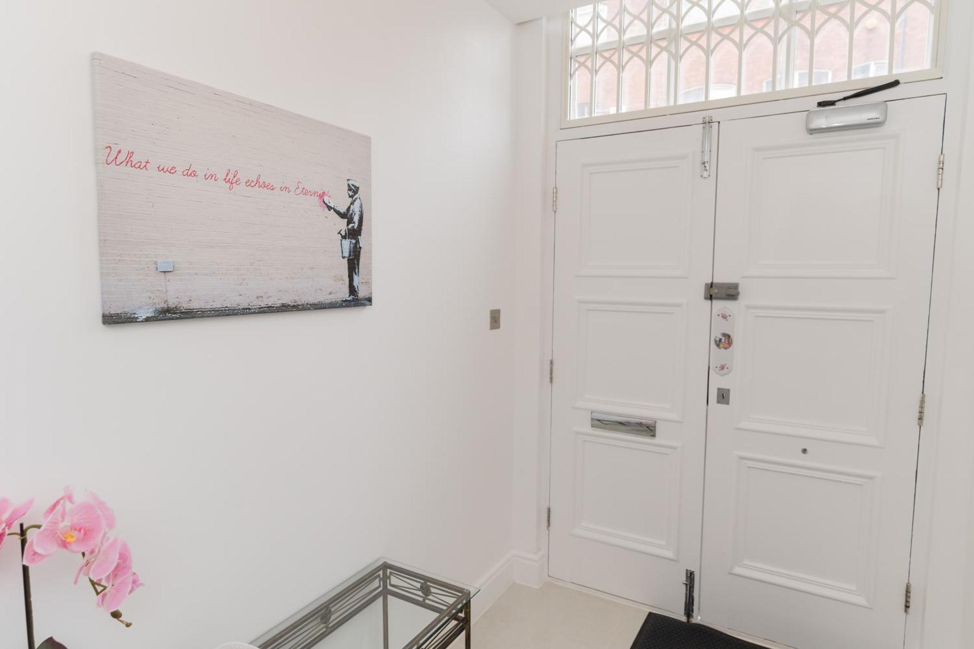 Luxurious 2 Bed Birmingham House Free Parking - Sleeps 6 Apartment Exterior photo